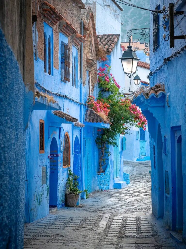 496430506_2242917729459723_245099209146970460_n-768x1024 10 Must-Visit Destinations in Morocco